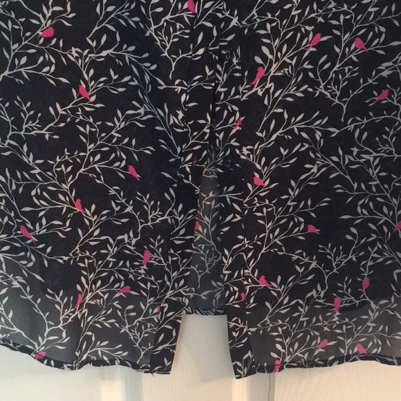 TORRID - Size 1 - Chiffon Blouse - Picture 6 of 7